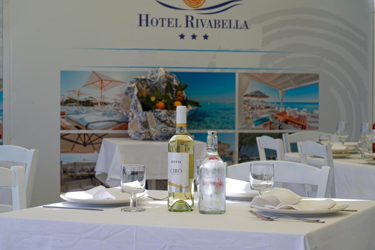 Hotel Rivabella Davoli Exteriör bild
